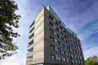 Heylyn Square, Tower Hamlets image 2